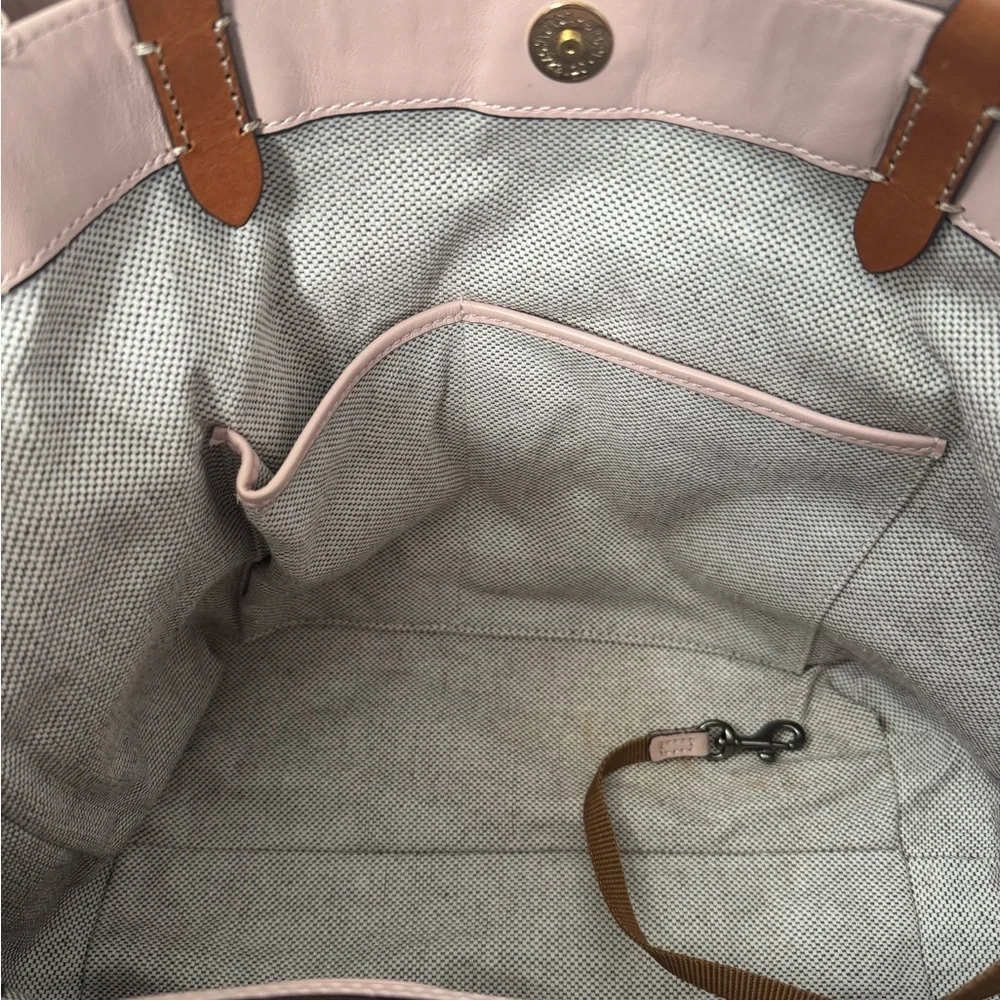 Dooney & Bourke Flynn - Picture 5 of 8